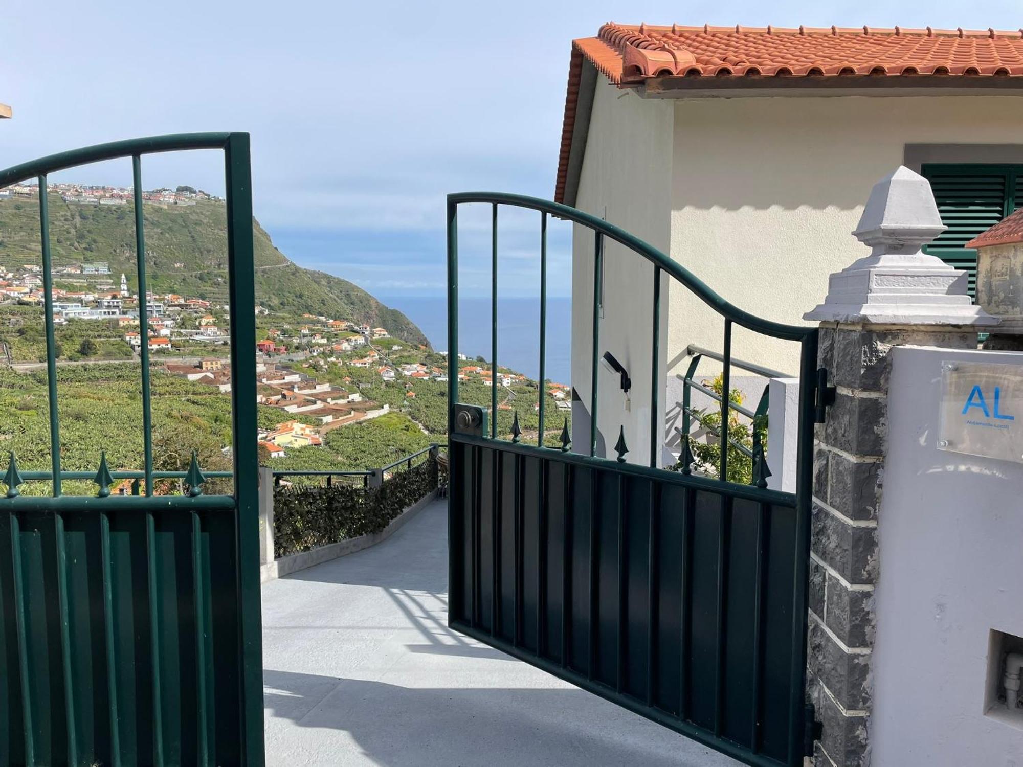 Vila Casa Vista Do Ledo Arco da Calheta  Exteriér fotografie